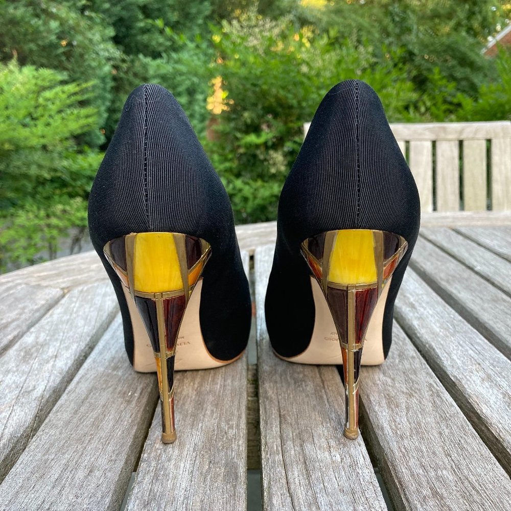 GIUSEPPE ZANOTTI Black Grosgrain Pumps with Multicolored Heels Size 36.5